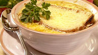 دستور پخت سوپ پیاز فرانسوی با پنیر