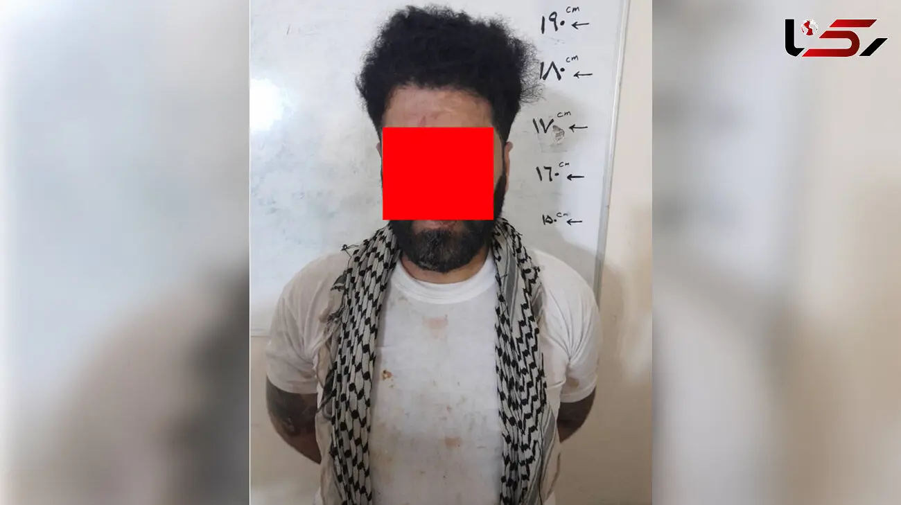 بازداشت رییس باند سارقان مسلح در آبادان / این زندانی فرار 104 حبس داشت + فیلم و عکس بازداشت رییس باند سارقان مسلح در آبادان / این زندانی فرار 104 حبس داشت + فیلم و عکس