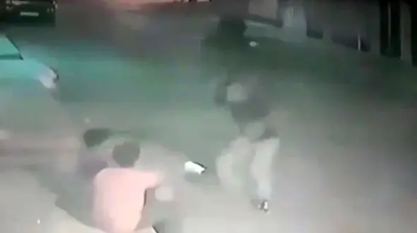 فیلم زورگیری وحشتناک از کودکان در خیابان !