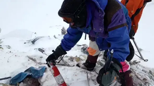 علت خالی بودن کپسول آتش نشانی هواپیمای مرگ چیست؟! + فیلم 