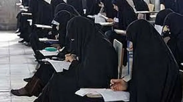 آزمون ورودی حوزه علمیه خواهران در استان قزوین برگزار شد 