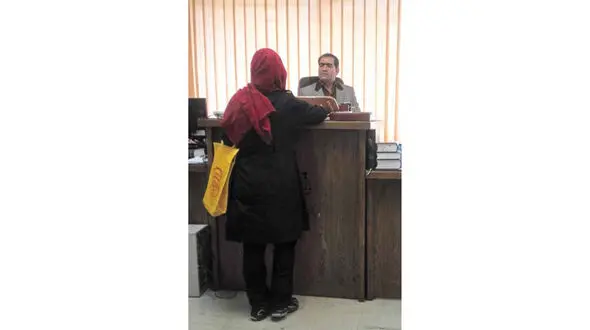 دردسر عاشق شدن زن اروپایی به یک پسر تهرانی + عکس