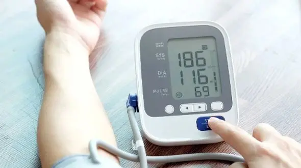 فشار خون تحت کنترل: جدیدترین توصیه‌ های انجمن قلب آمریکا در 2025