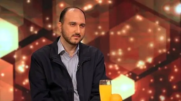  ادامه حاشیه‌ سازی در شبکه سه / توبیخ مدیر شبکه سه 