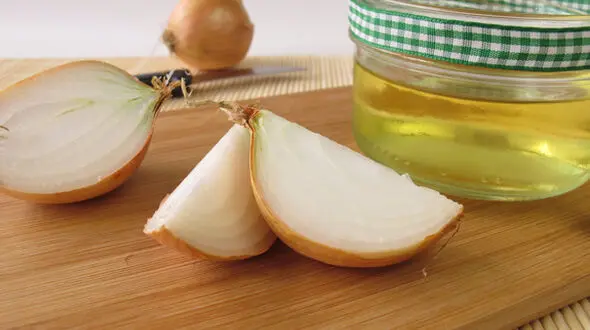 رشد سریع موها با آب پیاز