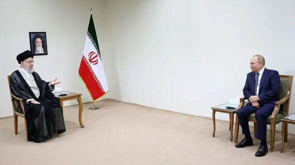 آمریکایی ها از منطقه شرق فرات در سوریه باید بیرون رانده شوند