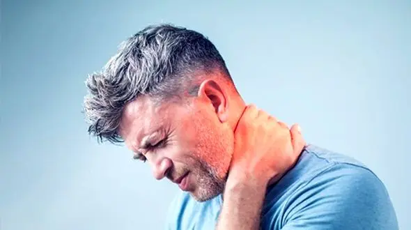 ارتباط درد فک و گردن با مشکلات قلبی: علائم را بشناسید