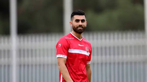 سینا اسدبیگی بالاخره از پرسپولیس جدا شد