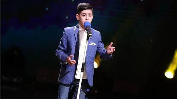 رکوردشکنی پدیده سیزده ساله « عصر جدید»/ اجرای مجید معظمی بیش از یک میلیون بار دیده شد