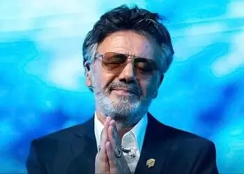 بشنوید صدای بهشتی معین / ترانه «حرف جدایی و نزن با من» 