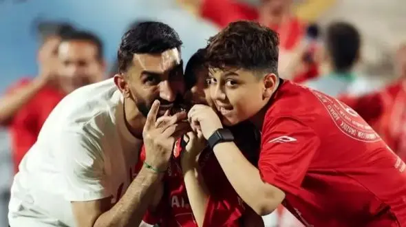 ماجرای گم شدن پسر بیرانوند در جشن قهرمانی تراکتور!