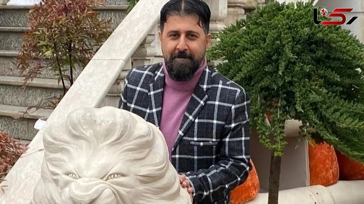 عکس ها / نگاهی به چیدمان منزل شاهانه و مجلل هومن حاجی عبداللهی بازیگر سریال « پایتخت» و همسر هنرمندش/ از مبلمان سلطنتی و مدرن و کتابخانه تا تابلوهای هنری و لوستر لوکس