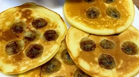 صبحانه چی درست کنیم؟ پنکیک موزی + فیلم