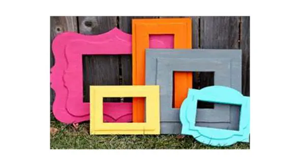 ترفندی برای تمیز کردن گرد و خاک تابلوها