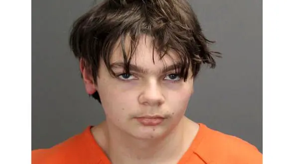 حکم حبس ابد بدون آزادی مشروط برای دانش آموز قاتل / 4 نفر از دوستانش را کشته بود!