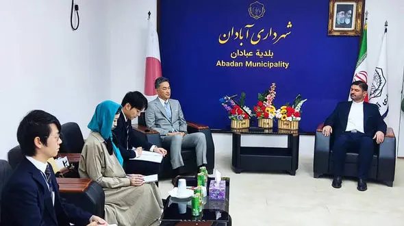 سفر سفیر ژاپن به شهرهای اهواز و آبادان با هدف توسعه همکاری‌های اقتصادی ، فرهنگی و گردشگری + فیلم