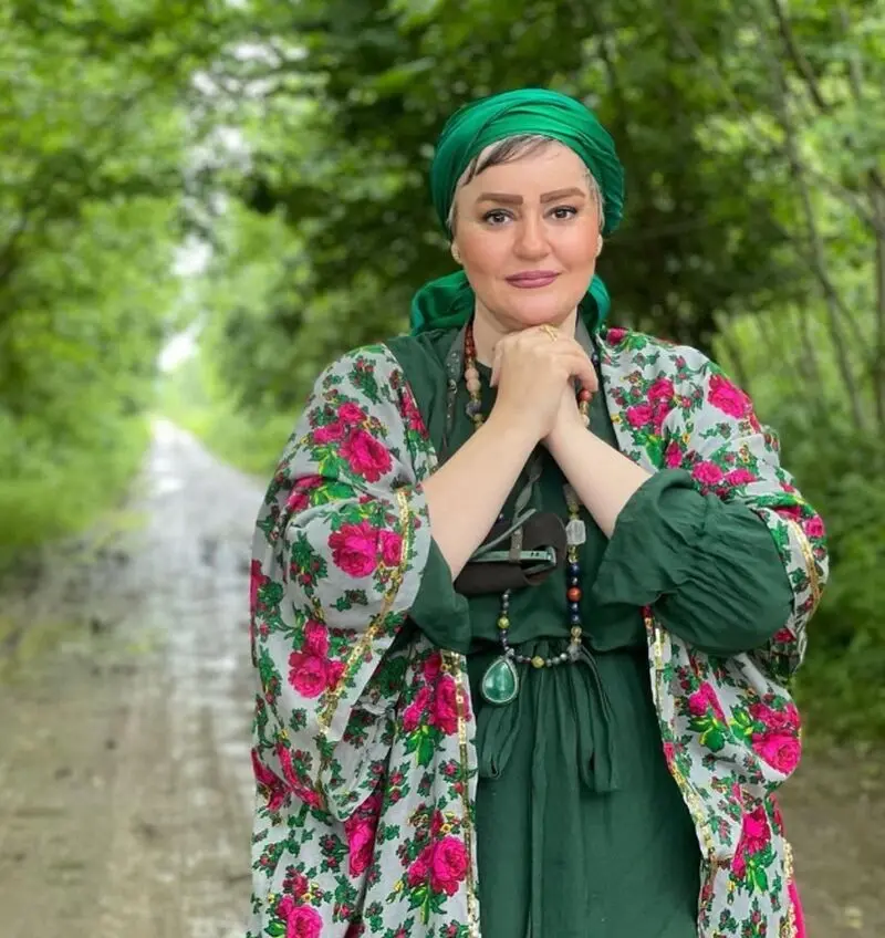 نعیمه نظام‌دوست