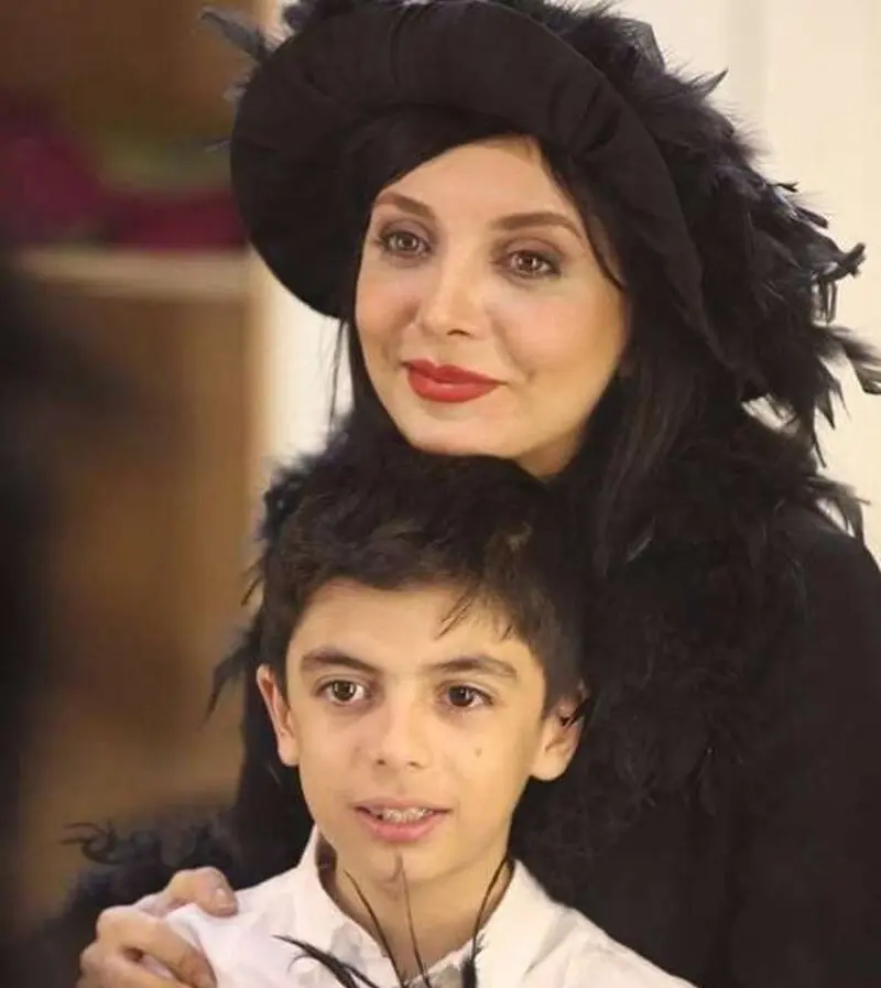 رویا میرعلمی و پسرش