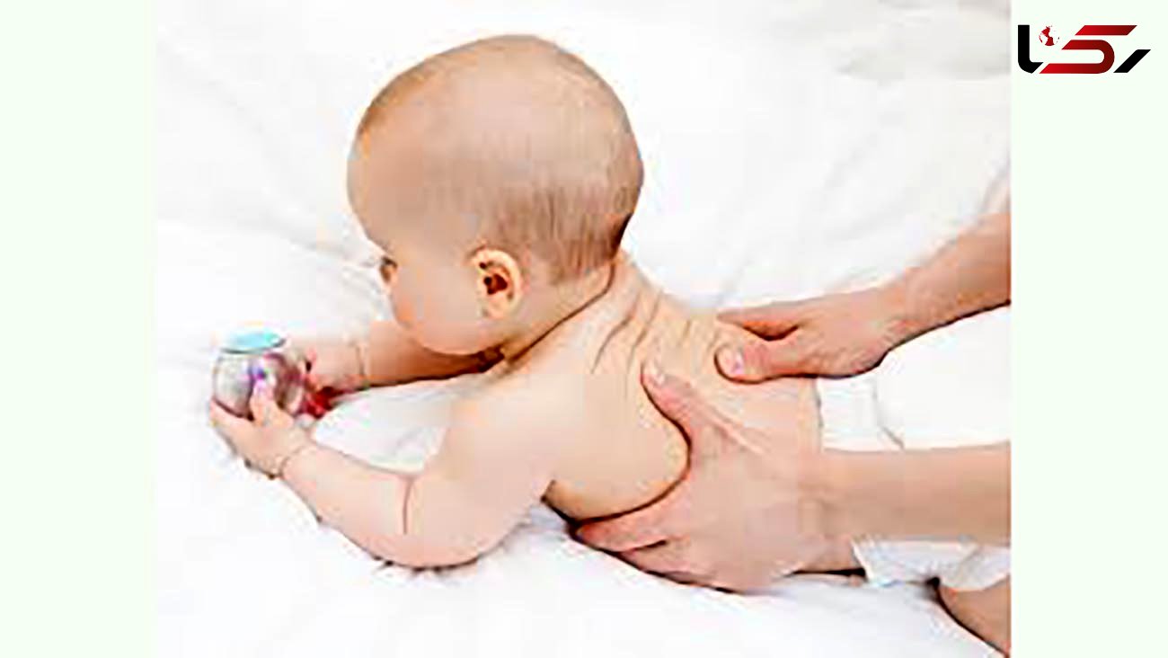 از ماساژ  نوزادان غافل نشوید + روغن های مناسب ماساژ کودک