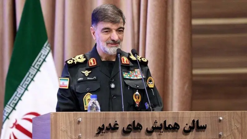 مسعود پزشکیان  ۱۴ شهریور) در آیین افتتاح و بهره‌برداری از مجتمع آموزشی و فرهنگی سپهبد شهید محمد باقری (نخستین دبیرستان شبانه‌روزی هوشمند پلیس) 