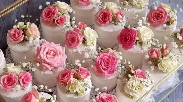 بهترین شیرینی ها برای مراسم خواستگاری + تزئین ظرف شیرینی خواستگاری 