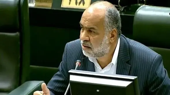 نماینده مجلس: اگر آب نداریم، مردم را آگاه کنید تا دعای باران بخوانند