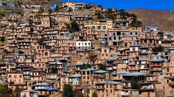 توقف بولدوزرهایی که قصد تخریب بافت تاریخی کنگ را داشتند/ به طور موقت با تلاش مردمی