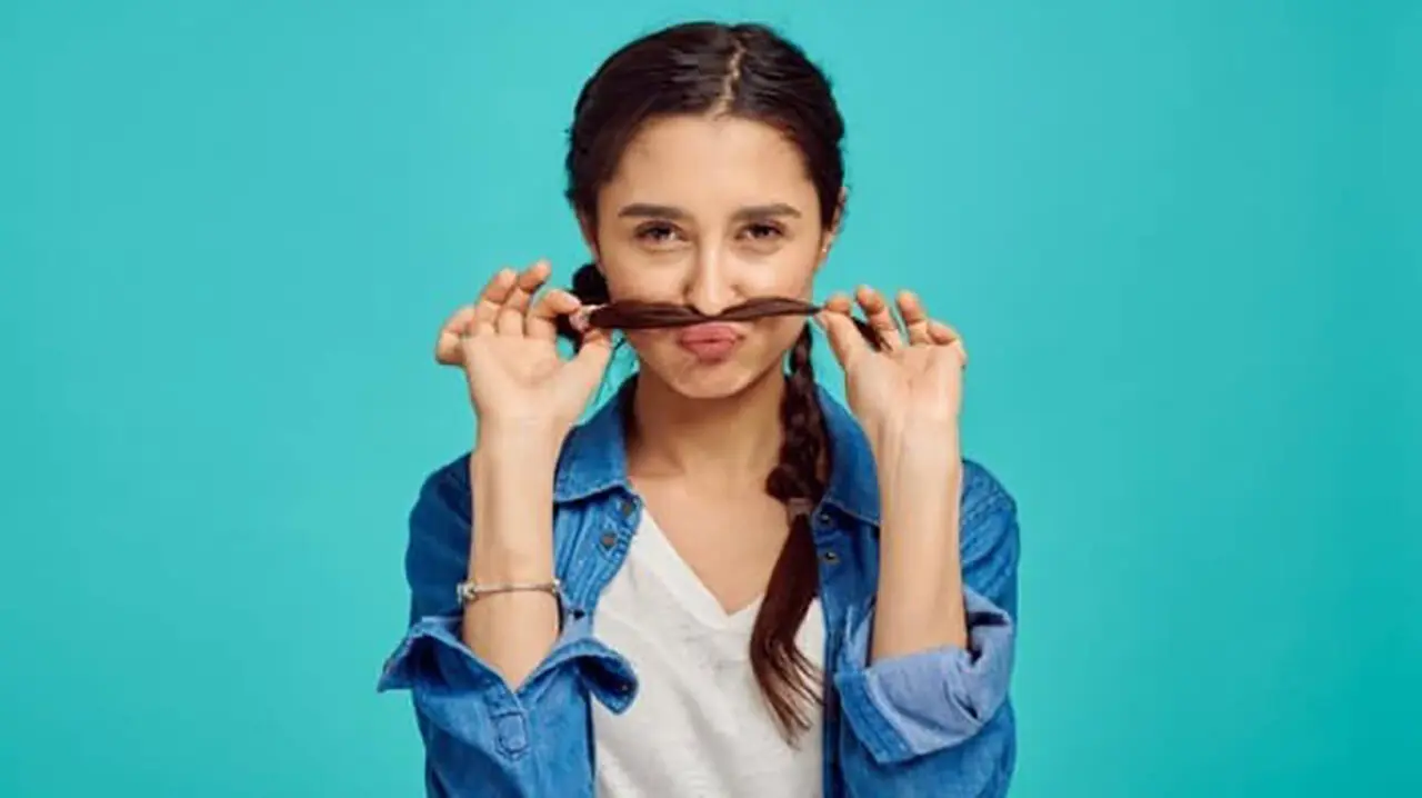  سیبیل کلفت ترین زن جهان کیست ؟! + عکس های حال به هم زن !