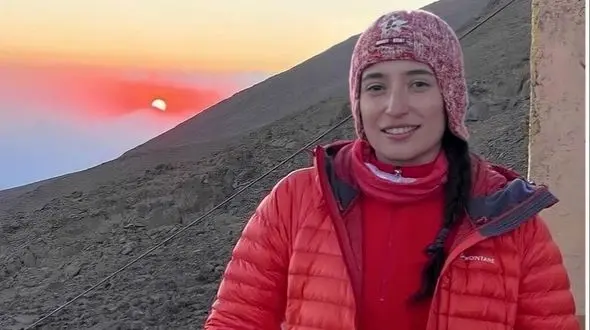 عکس ها / نگاهی به تیپ و استایل بازیگرانی که به قله دماوند صعود کردند/ سارا بهرامی، نگار جواهریان، حامد کمیلی، سپیده خداوردی، آرام جعفری و...