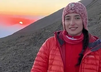 عکس ها / نگاهی به تیپ و استایل بازیگرانی که به قله دماوند صعود کردند/ سارا بهرامی، نگار جواهریان، حامد کمیلی، سپیده خداوردی، آرام جعفری و...