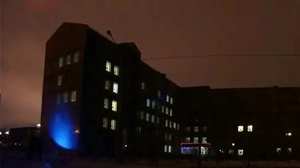 فیلم لحظه شگفت انگیز عبور شهاب‌سنگ از آسمان + تصاویر