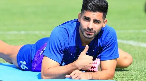 آریاکیا: بردیف سخت‌گیر است