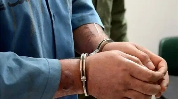 پلیس مچ سارق سیم برق را هنگام دزدی گرفت / در اهواز دستگیر شد