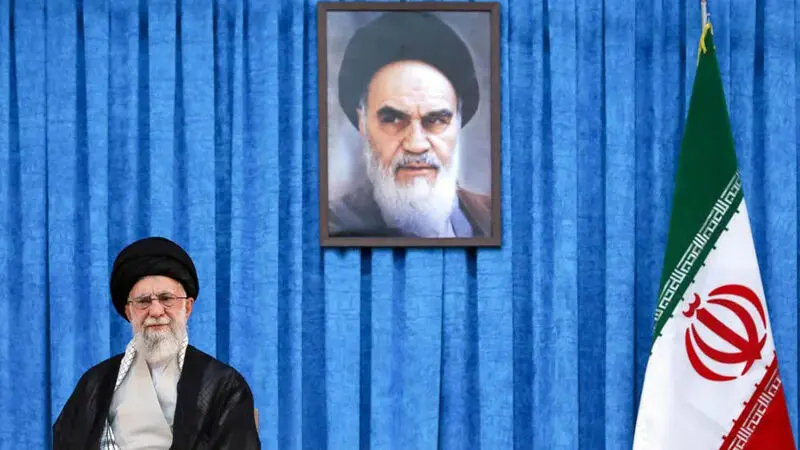  حضرت آیت الله خامنه ای ، رهبر معظم انقلاب اسلامی امروز( چهارشنبه ) در مراسم سی و ششمین سالگرد ارتحال امام خمینی (ره) بنیانگذار جمهوری اسلامی ایران 