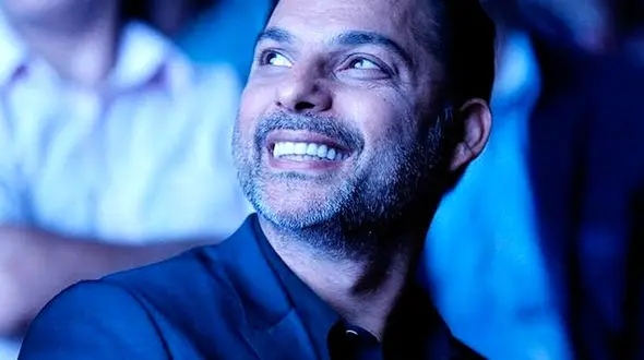 از اجرای تئاتر استاد علی نصیریان تا دیالوگ پیمان معادی