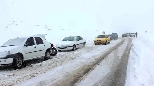 کولاک و توفان برفی در جاده 7 استان ایران / هشدار 

