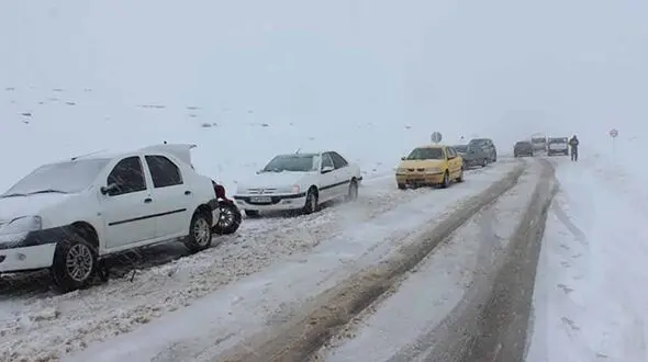 کولاک و توفان برفی در جاده 7 استان ایران / هشدار 

