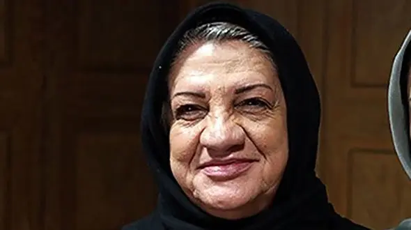 اولین عکس از مادر جذاب ناهید مسلمی / مادر معروف که پایه جوک های جوکر است!