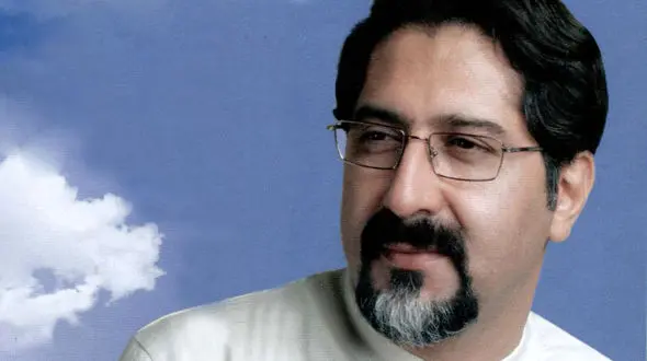 آواز خوانی حسام الدین سراج در راه کربلا+فیلم