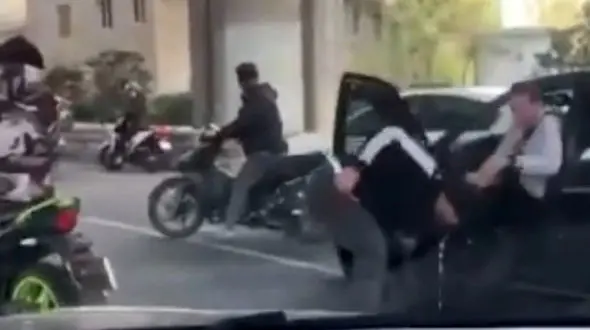 واکنش پلیسی به فیلم سرقت خشن در بزرگراه صدر 