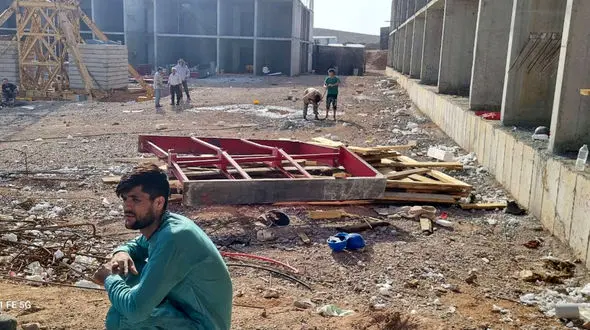 ریزش ساختمان در حال ساخت ۶ مصدوم برجای گذاشت + تصاویر