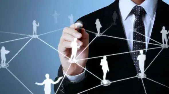 روان سازمانی چیست و چگونه بر رفتار کارکنان تاثیر می‌ گذارد؟