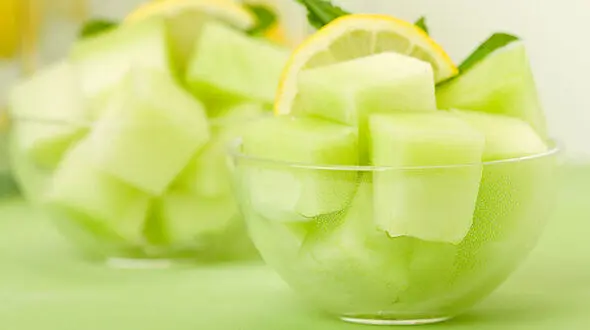 کاهش وزن سریع با یک لیوان آب طالبی