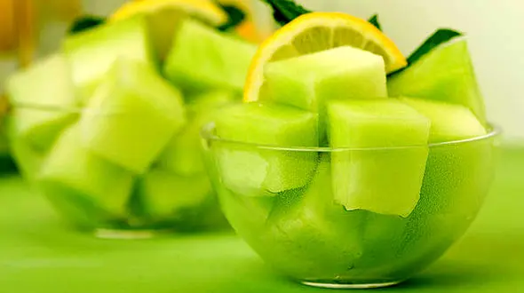 کاهش وزن سریع با یک لیوان آب طالبی