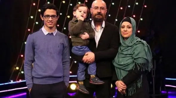 بازیگر و مجری معروف همراه خانواده اش نخستین مهمان کودک شو می شود