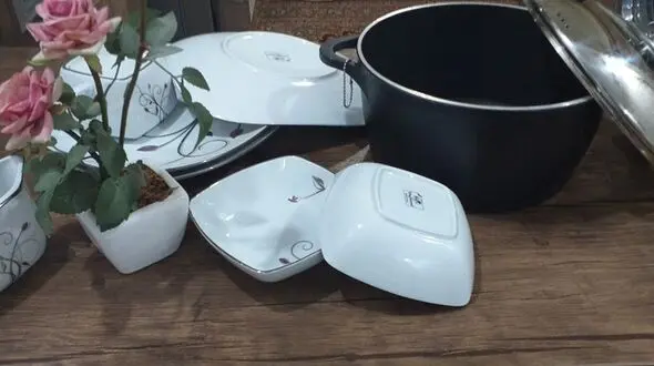 بدترین ظروف برای پخت و پز و سرو غذا