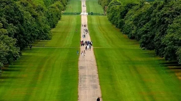 بزرگترین قلعه دنیا در کجاست؟ + عکس