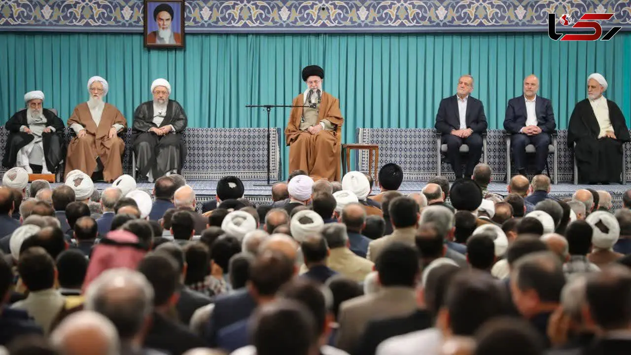 اتحاد دنیای اسلام تنها راه ایستادگی در مقابل باج طلبی قدرت های بزرگ است