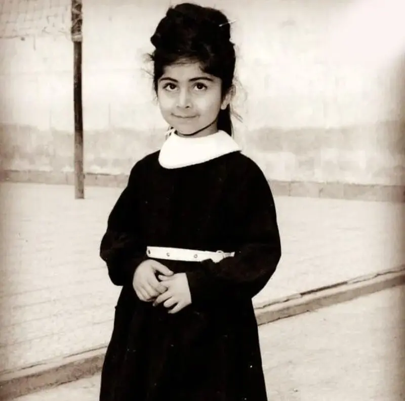 کودکی لیلا فروهر