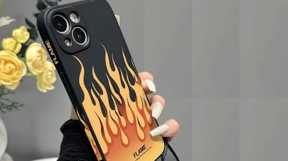 مدل های پرطرفدار کاور موبایل طرح آتش که عاشقش می شوید
